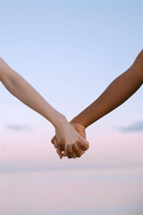 holding hands pic